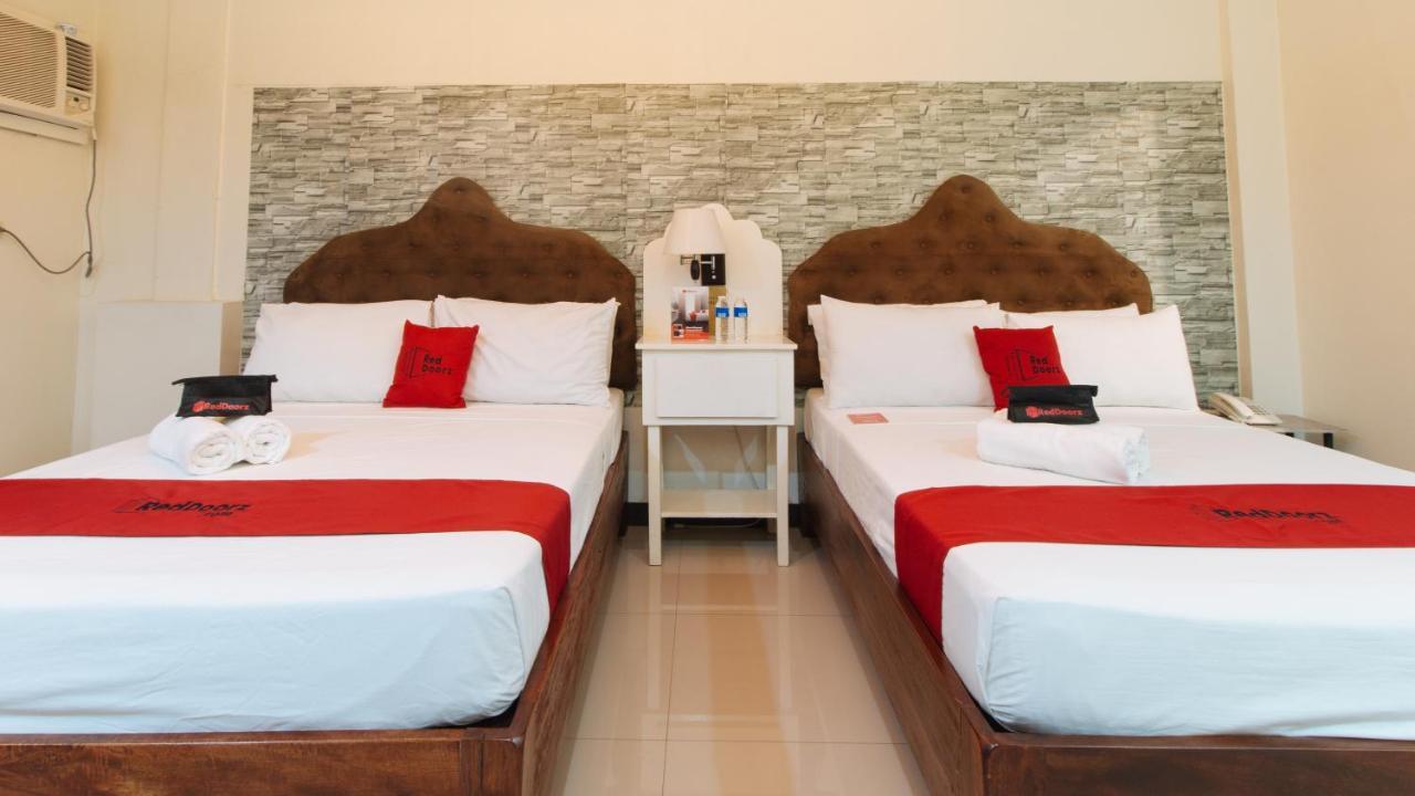 Reddoorz Plus @ Melsol Metro Vigan Exterior photo