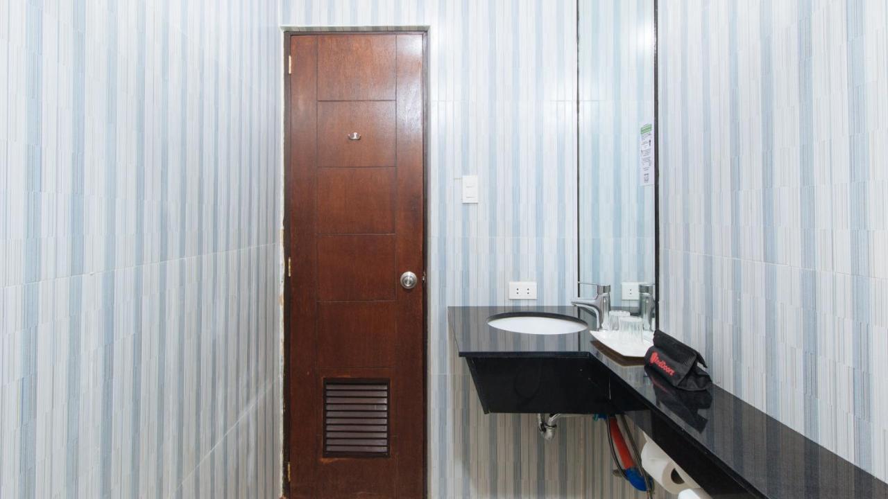 Reddoorz Plus @ Melsol Metro Vigan Exterior photo